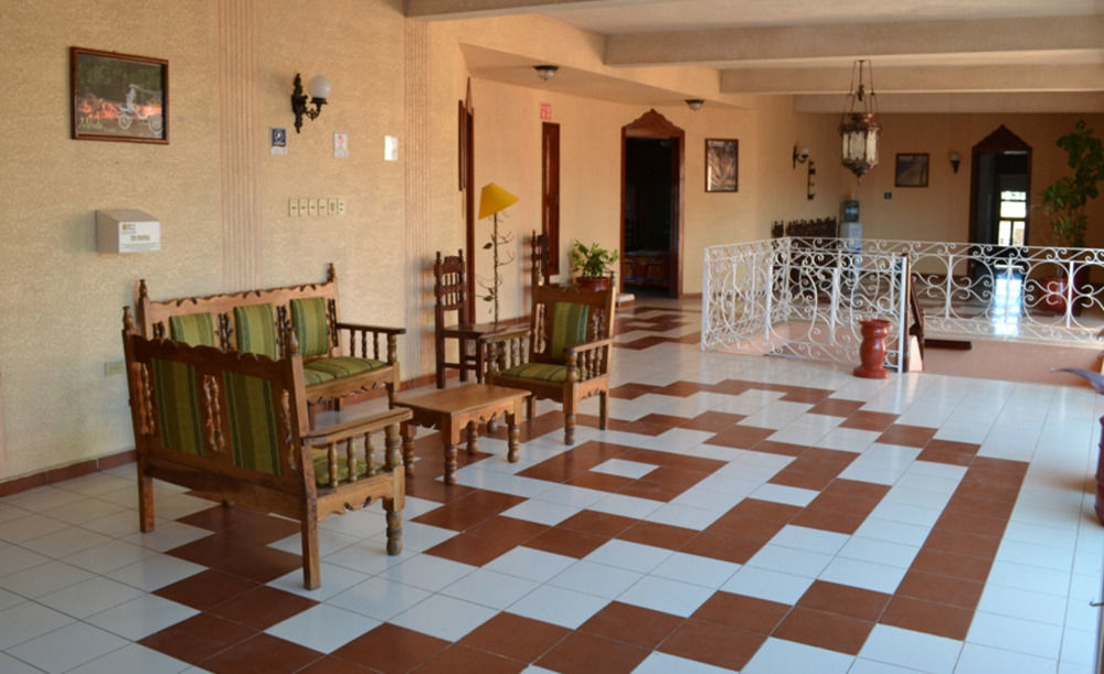 Hotel Plaza Yucatan Ticul Eksteriør bilde